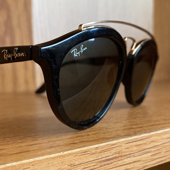 Ray Ban Sunglasses - Picture 6 of 6